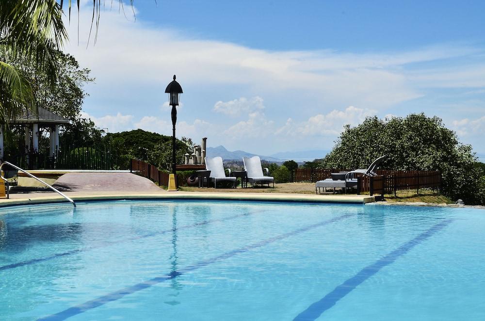 Thunderbird Resorts - Rizal Binangonan Exterior foto