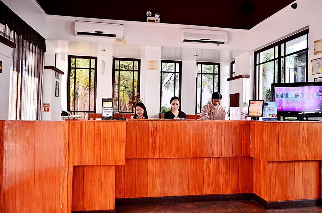 Thunderbird Resorts - Rizal Binangonan Exterior foto