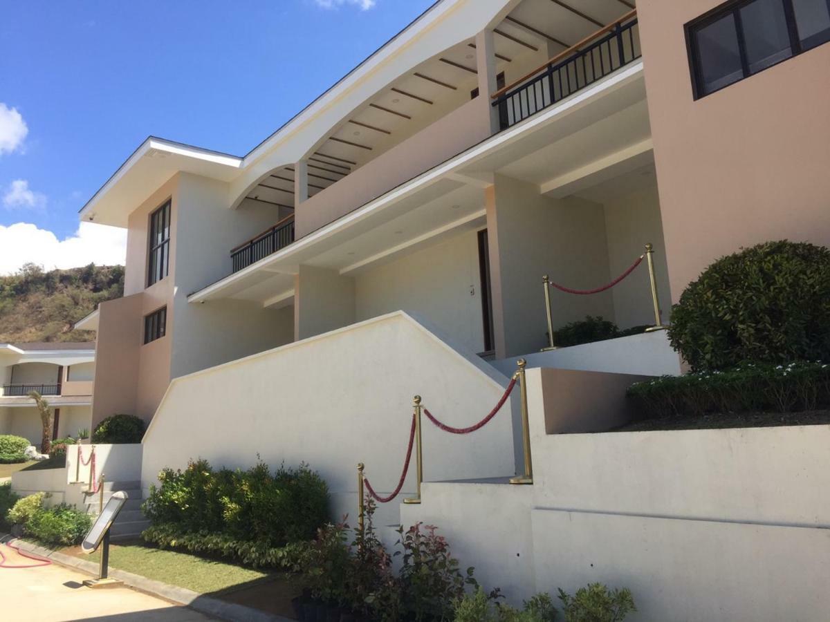 Thunderbird Resorts - Rizal Binangonan Exterior foto